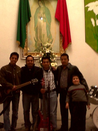 Antonio Flores, Erick, Alex, Omar y Didier